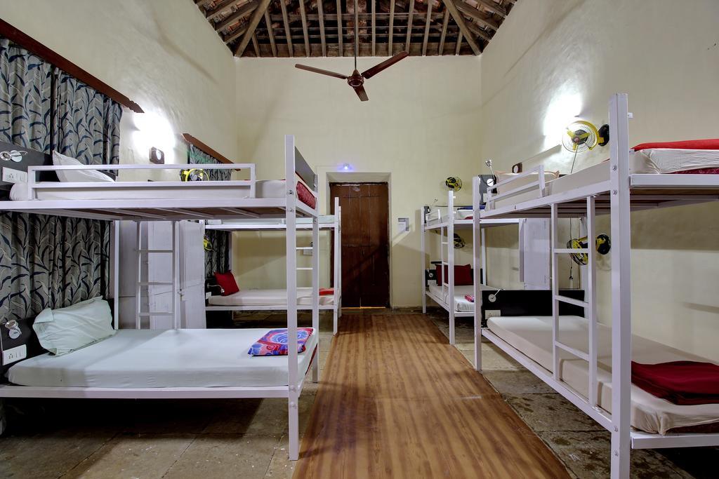 Zostel Goa Hostel Calangute Kültér fotó
